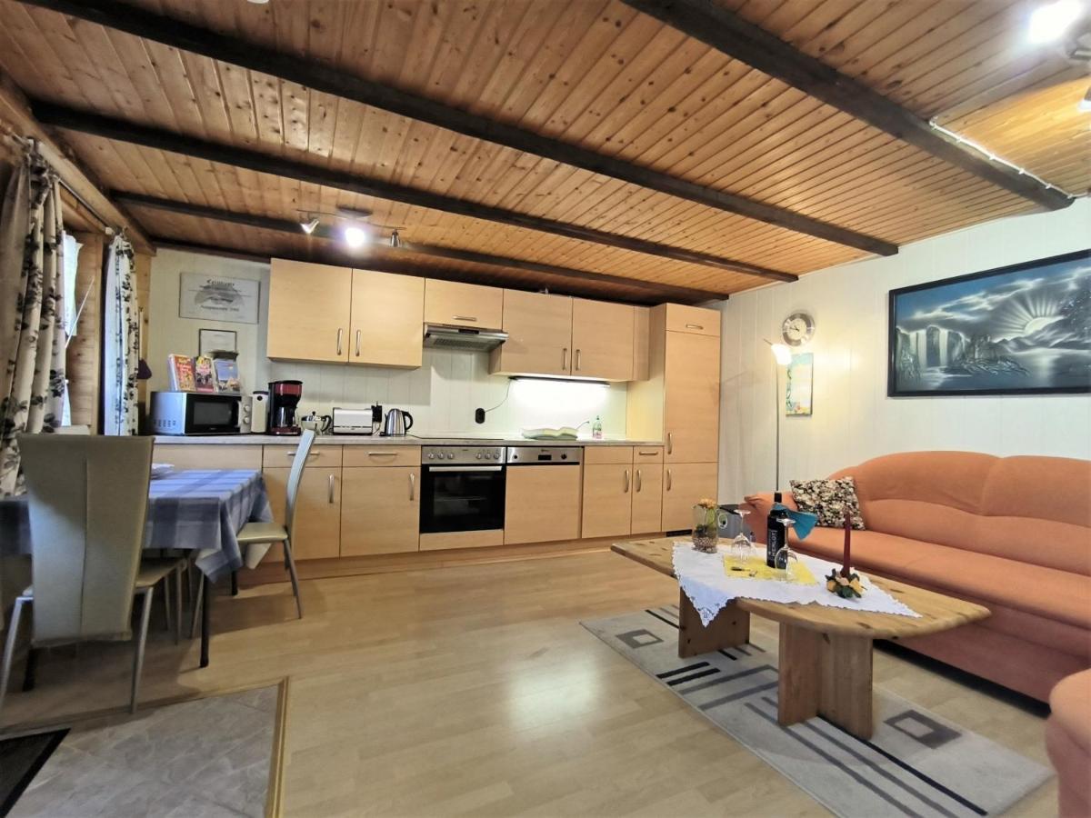 Ferienwohnung Mohnkopf - Unterkunft Fuer 2 Bis 3 Personen Mit Terrasse Jerrishoe Exterior foto